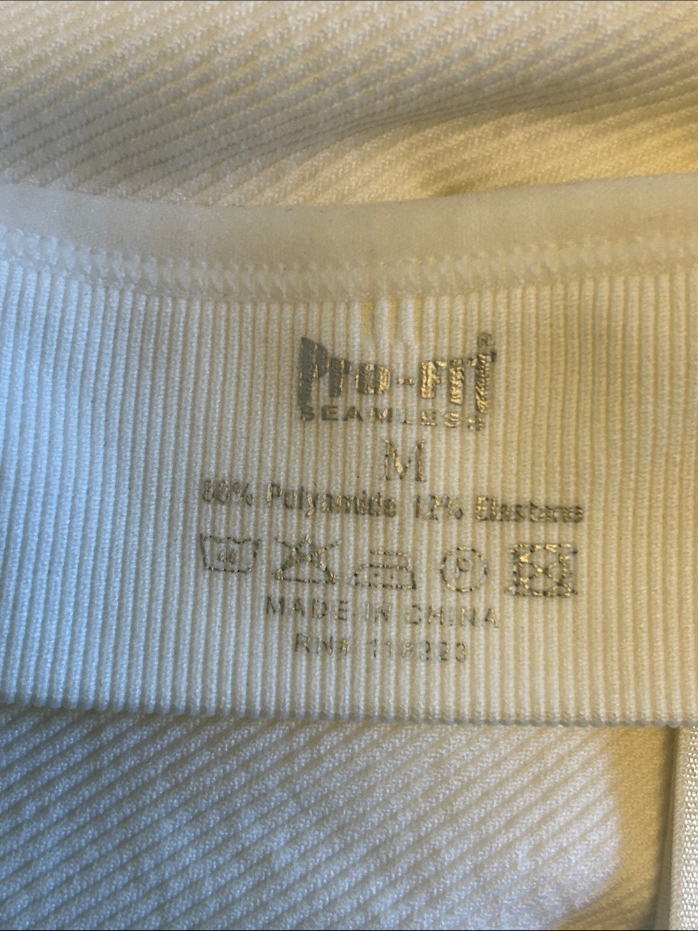 Pro Fit Sportswear white sports bra size M - Picture 3 of 4